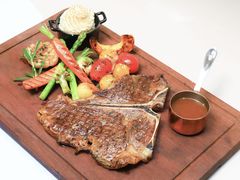 -中州皇冠假日酒店·妈妈咪哑意大利餐吧·古堡浪漫风·正宗牛排意面披萨