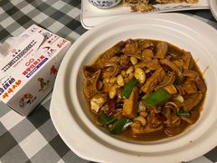 -阿财老铺·老蚌埠龙虾城(华夏总店)