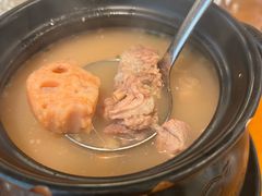 -莲餐厅·湖北菜·潜江小龙虾店(愚园路店)