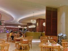 -艺厨风尚餐厅 · 桔钓沙莱华度假酒店