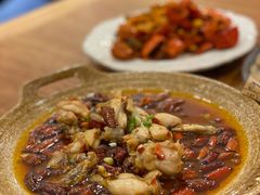 红油跳水美蛙-十面欢腾·海鲜面·台式Bistro(长乐路店)