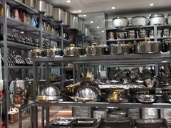 -万润国际酒店用品市场(曹安国际商城店)