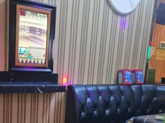 -皇马纯KTV·量贩·聚会(民治店)