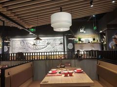 -山城外·非遗酸菜鱼(蜀都万达店)