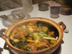 -八府香鸭·啫啫煲(华山路店)