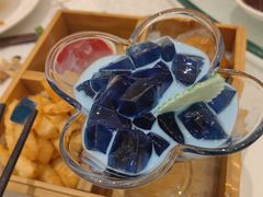 -龙悦湾酒家·八阵鱼生·渔人码头店
