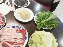 -洪运轩饭庄(北纬路店)