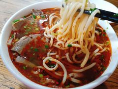-陇上全荟兰州传统牛肉面(延吉路店)