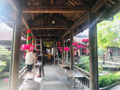-河内西湖莲花自助餐厅