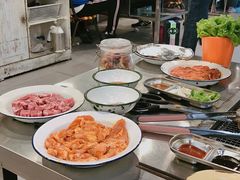 -马路牙子烧烤音乐酒馆(望京店)