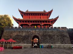 -巴陵广场