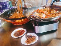 -富正毅三下锅·湘西韵味(天门山索道店)