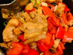 当红小炒肉石锅饭-新白鹿餐厅(爱琴海购物中心店)