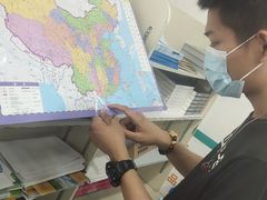 -创新书店(明珠广场店)
