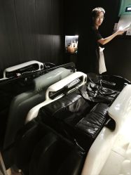 -PE SALON