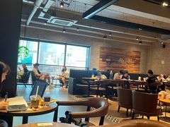 -星巴克(上海虹桥南丰城办公楼店)