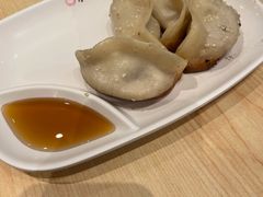 -小杨生煎(浦江欢乐颂店)