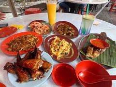 -黄亚华小食店(Jalan Alor)