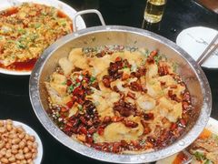 -鱼之家小四川水煮鱼