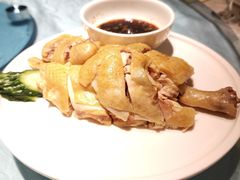 -侬佳蒸菜馆(听潮店)
