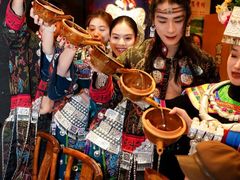-亮欢寨酸汤鱼(沙冲路店)