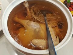 -泓历皇朝酒店(东亭店)