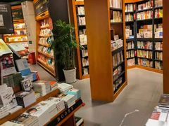 -西西弗书店&矢量咖啡(凯德晶萃广场店)