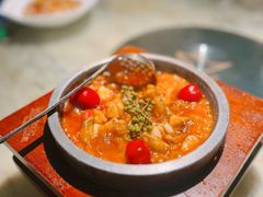石锅美蛙-佬麻雀·新湘菜(东方宝泰店)