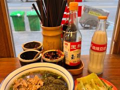 -矮子粉店1985·长沙米粉(湘春路店)