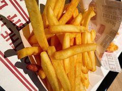 -The Habit Burger Grill 哈比特汉堡(复兴soho店)