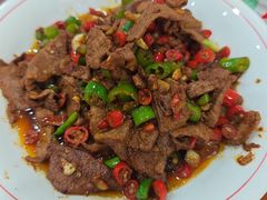 -湖南人家湘菜馆(镇江路店)