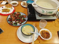 -金龙·打边炉(南京西路店)