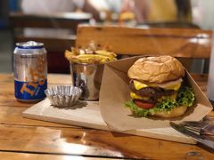 -BURGER BRO'S