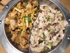 -小鱼小牛·鱼牛干锅·脆鱼火锅(世欧广场店)