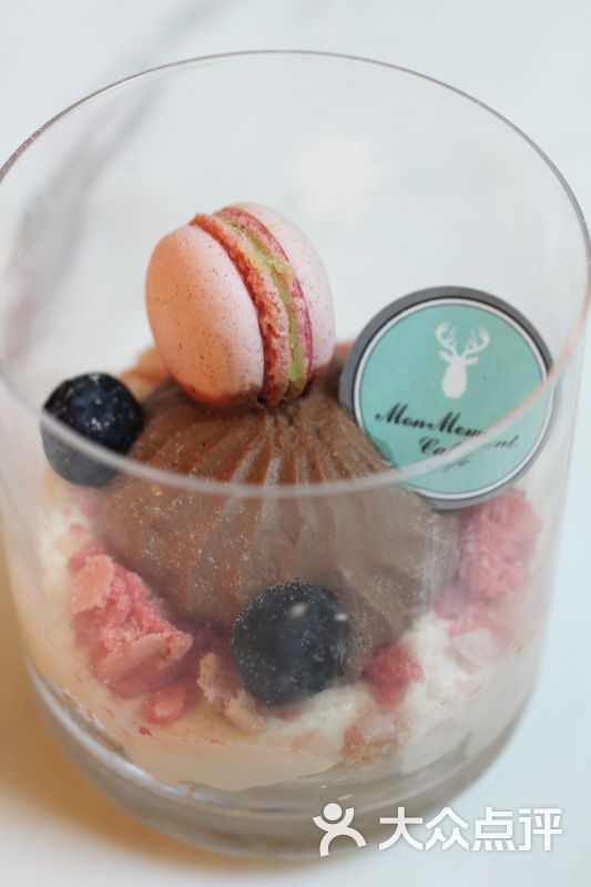 mon moment cafe の 杯子慕斯