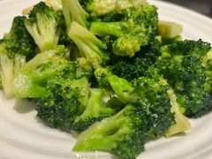 清炒西兰花-桐爷小馆(广渠门店)