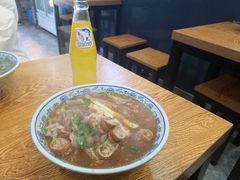 卤煮火烧-门框胡同百年卤煮(前门煤市街店)