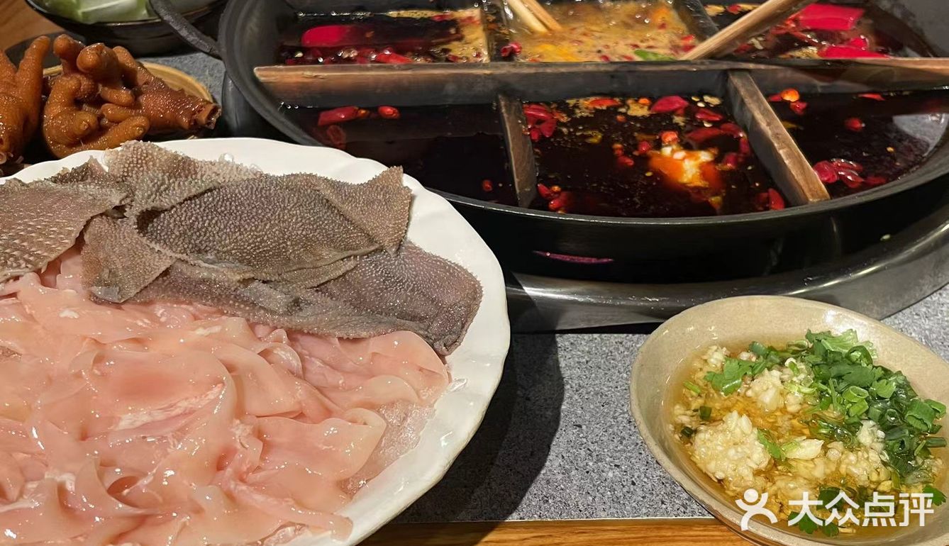 懂旅游的游客一定会来吃这家神仙口火锅！！