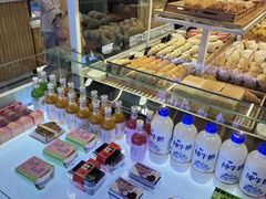 -焙丽拾光(麦凯乐直营店)