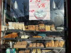 零售区-护国寺小吃(东四店)