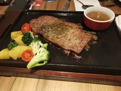 -必胜客(中大银泰店)