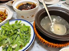 -小菜园新徽菜(宜兴八佰伴店)