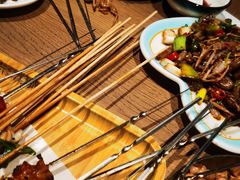 -街角等你.大连海鲜烧烤.经典铁板海鲜串(西安路店)