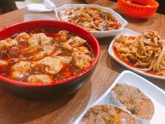 -继红顺河抄手名小吃