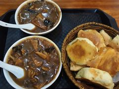 -穆彦华逍遥镇胡辣汤(岗坡路店)