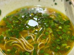 -杨记清芳牛肉拉面(宝龙广场店)