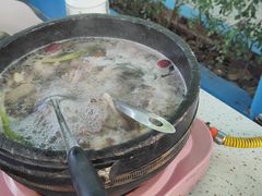 -墨脱石锅椰子鸡•海鲜糟粕醋(榆亚路店)