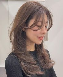 -DO A HAIRSTYLE