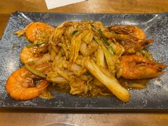 白菜炒大虾-老东镇啤酒屋海鲜加工·蒸汽海鲜·海鲜烧烤(台东店)