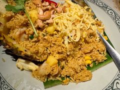 -大头虾越式风味餐厅(光明广场店)